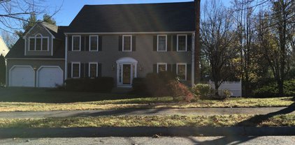 6 Patriot Dr, Northborough