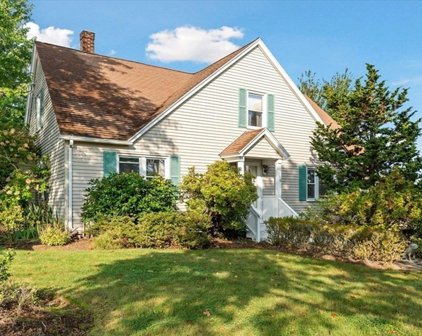 116 Margin Street, Peabody