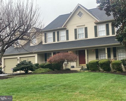 13878 Andorra Dr, Woodbridge