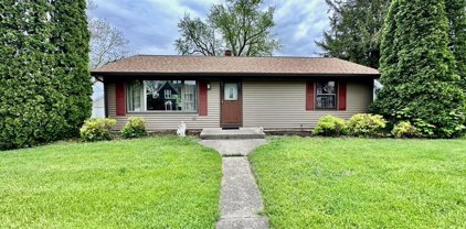 206 S Seward, Winnebago