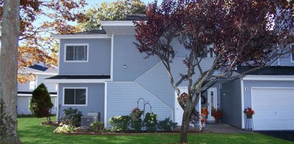 7 Lakeview Drive Unit #7, Manorville