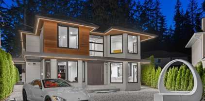 4577 Capilano Road, North Vancouver