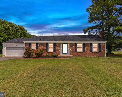 12215 Potts Ln, King George
