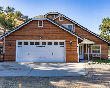29521 Buckeye  Court, Tehachapi