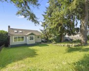 2012 Eighth Avenue, New Westminster image