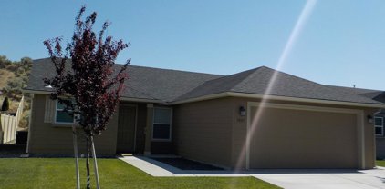 3085 Duval Loop, Richland