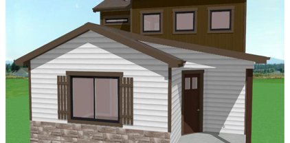 244 E 4th St, Berthoud