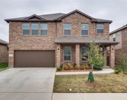 9120 Stormcrow  Drive, Fort Worth image