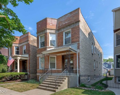 1929 W Eddy Street, Chicago