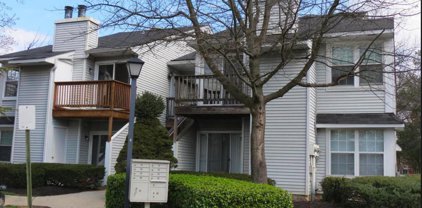5390 Bedford Ter Unit #90C, Alexandria