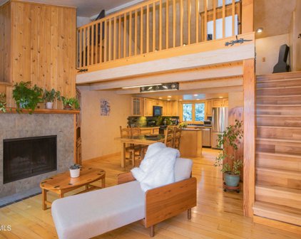 2773 Kinnikinnick D4, Vail