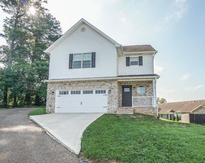 220 Winged Foot Drive, Maryville