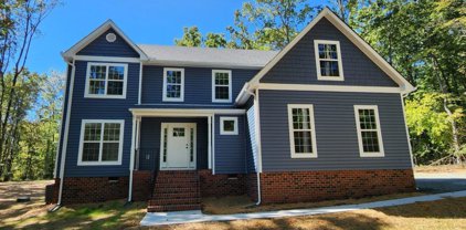 1130 Pine Crest Dr, Troy