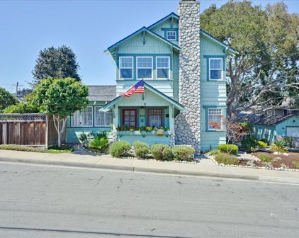 138 9th St, Pacific Grove
