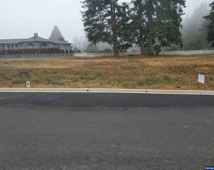 705 George Ct, Sublimity