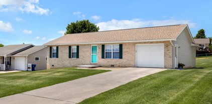 1171 Brook Ct, Front Royal