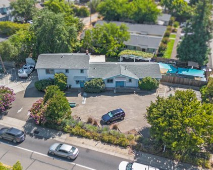 502 Riley Street, Folsom