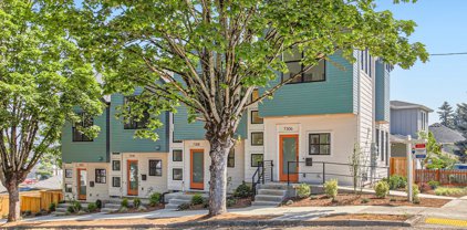 7308 NE 11th AVE Unit #B, Portland
