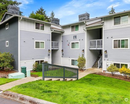 14206 NE 181st Place Unit #L101, Woodinville