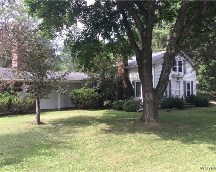 660 Rice Road, Elma
