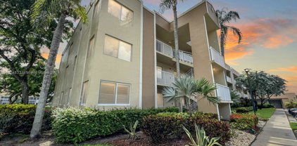 7416 N Devon Dr Unit #201, Tamarac