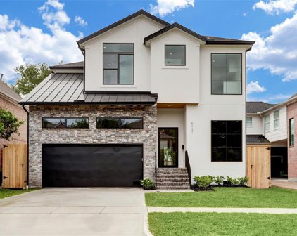 5121 Beech Street, Bellaire