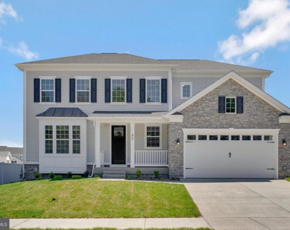 37 Legacy Dr, Owings Mills