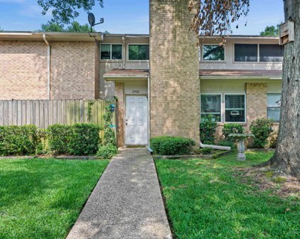 2402 Villa Ct., Tyler