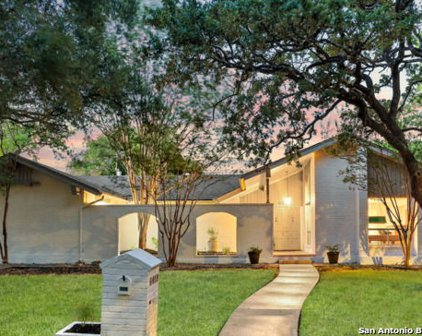 6019 Woodwick Dr, San Antonio