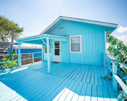 1095 County Road 201, Sargent