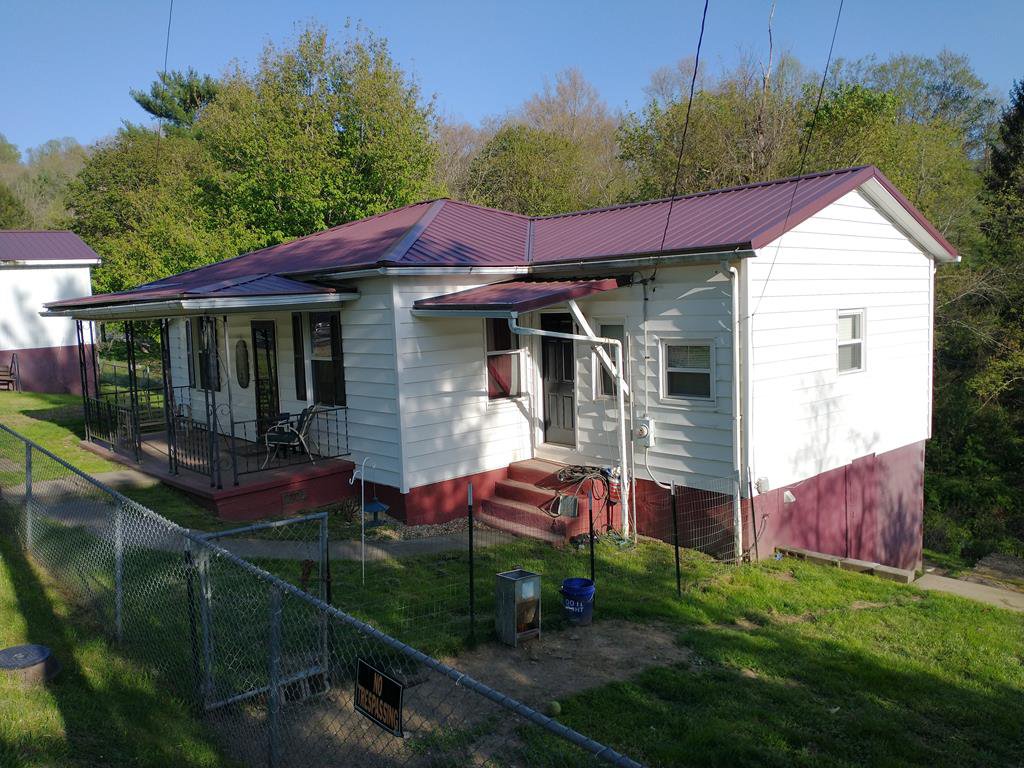 Real Estate For Sale Scarbro WV MLS 82206 171 Cafego Road, Scarbro Scarbro, WV 25917