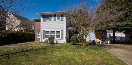 205 51st Street, Northeast Virginia Beach