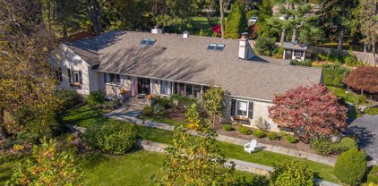 822 Lafayette Rd, Bryn Mawr