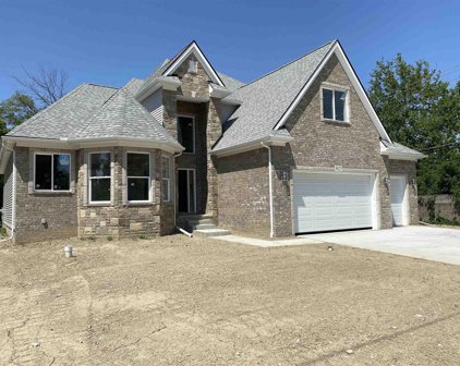 8623 Greendale, Sterling Heights