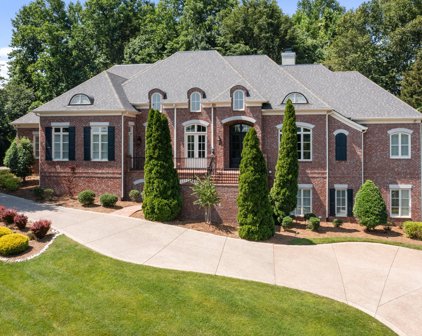 9 Crooked Stick Ln, Brentwood