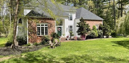 1 Stacys Way, Acton