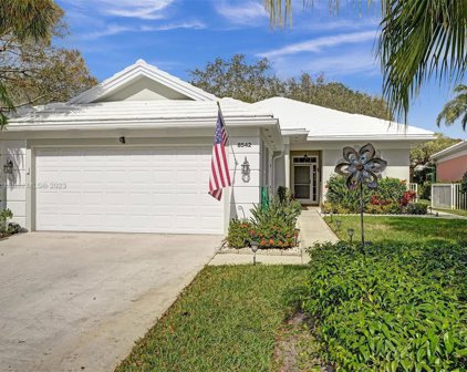 8542 Beaconhill Rd, Palm Beach Gardens