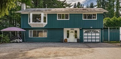 1933 King George Boulevard, Surrey