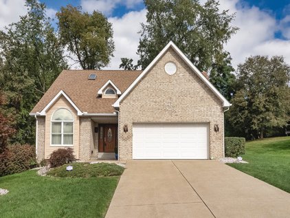 1916 Victoria Lane, Irwin