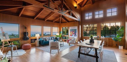 108 Strathmoor Drive, Berkeley