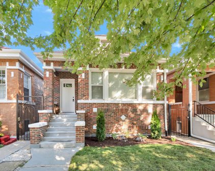 5745 S Trumbull Avenue, Chicago