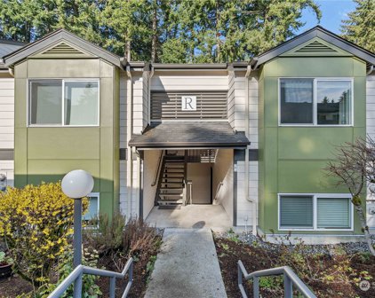 31500 33rd Place SW Unit #R204, Federal Way