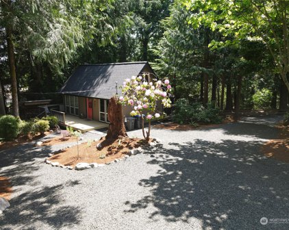 241 E Ashwood Lane, Shelton