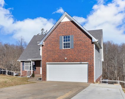 964 Ernest Stewart Dr, Clarksville