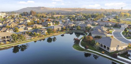 8230 W 9th Avenue, Kennewick