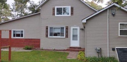 2830 W Long Lake Road, Orleans