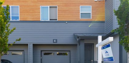 19415 35th Drive SE Unit #E, Bothell