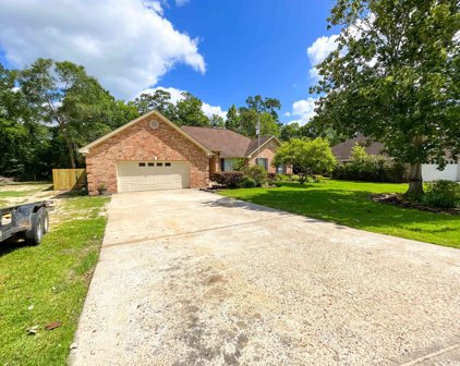 135 Norwood, Lumberton
