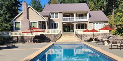 22504 Country Drive E, Graham