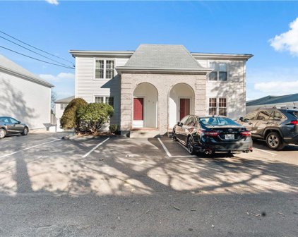 60 Hawthorne  Place Unit 16, North Providence